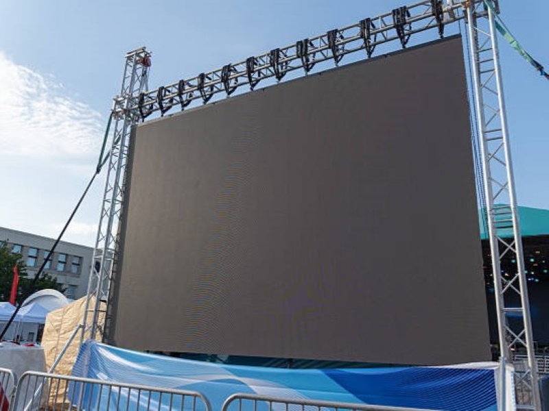 aluminum alloy frame LED display